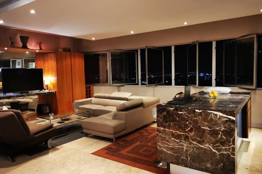 1507-Amazing Views & Unique Joburg Cbd Luxury Apartment Johannesburg Ngoại thất bức ảnh